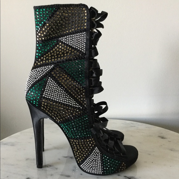 steve madden sparkle booties